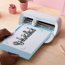 Cargar imagen en el visor de la galería, Plotter de corte Cricut Joy Xtra
